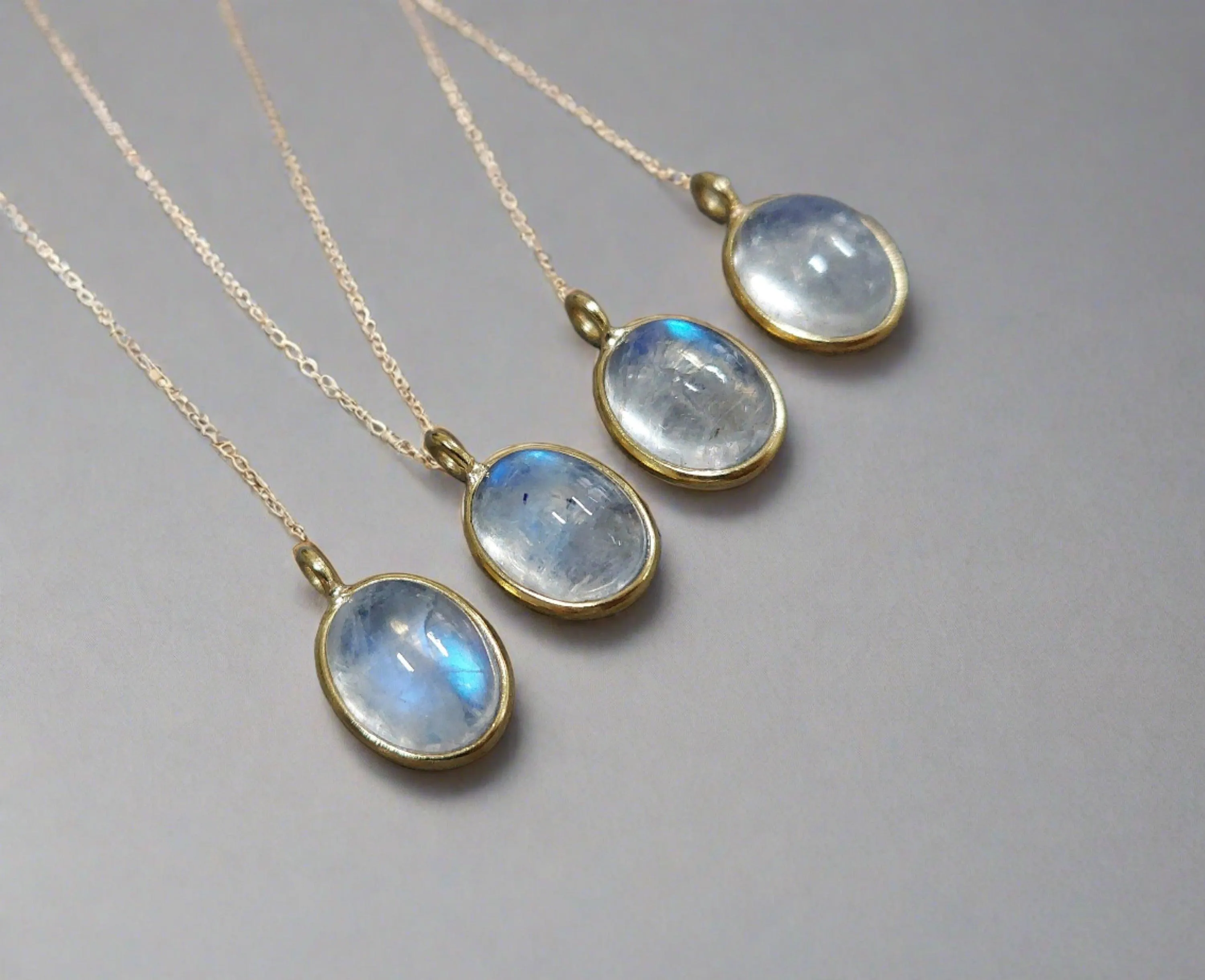 18k Gold Rainbow Moonstone Charm Pendant
