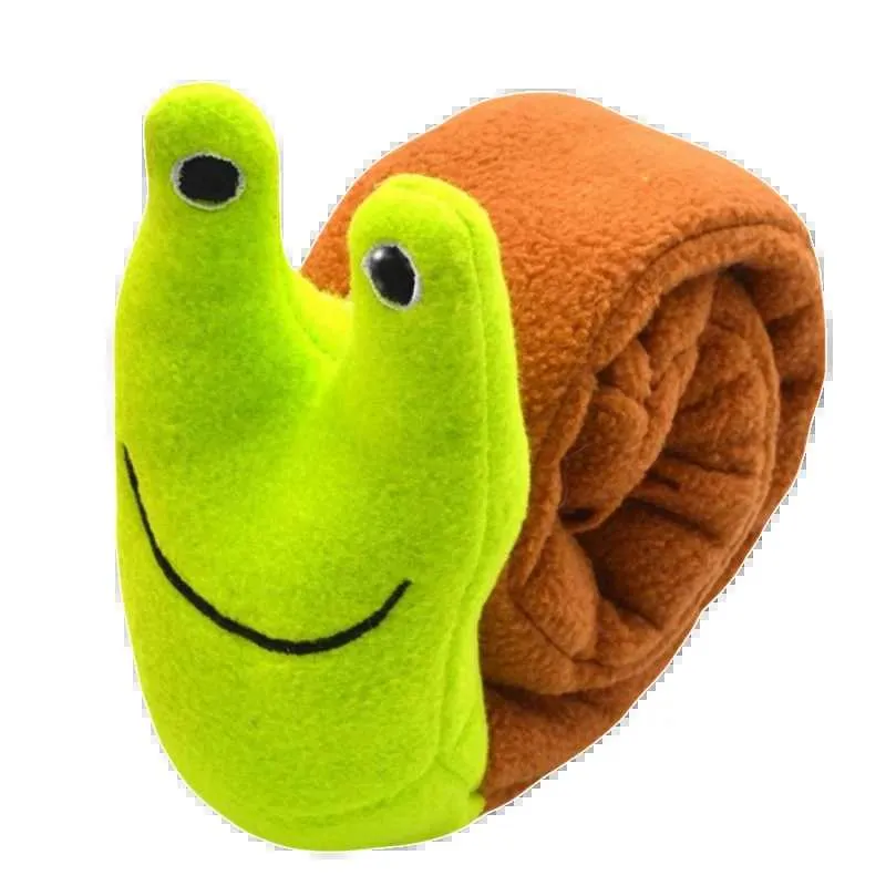 Foldable Snail Dog Puzzle Feeder – Interactive Squeaky Plush Toy
