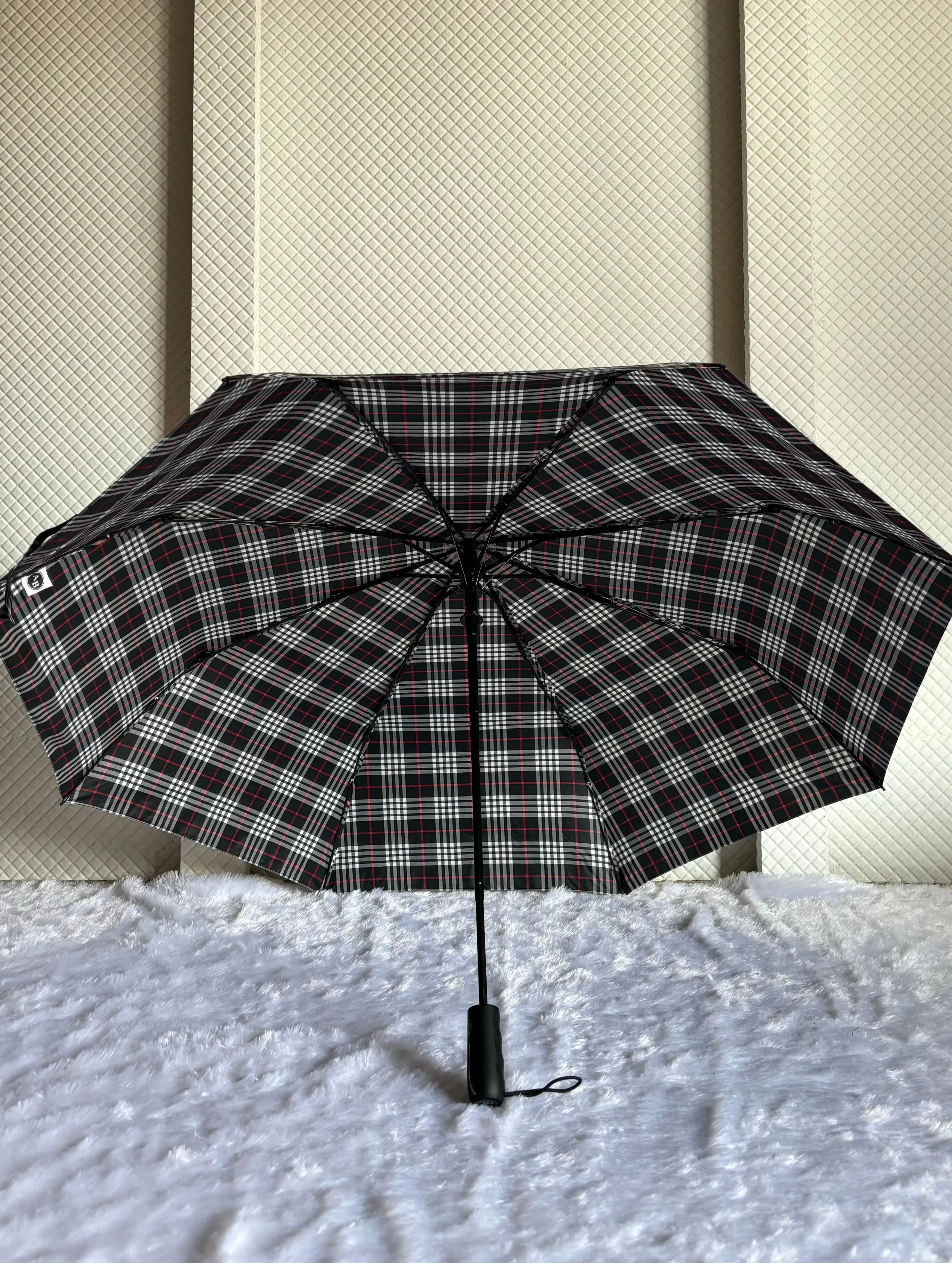 Jainsons Rain-Check 3 Fold Jumbo Umbrella | Checks Print | Black with Red Lining