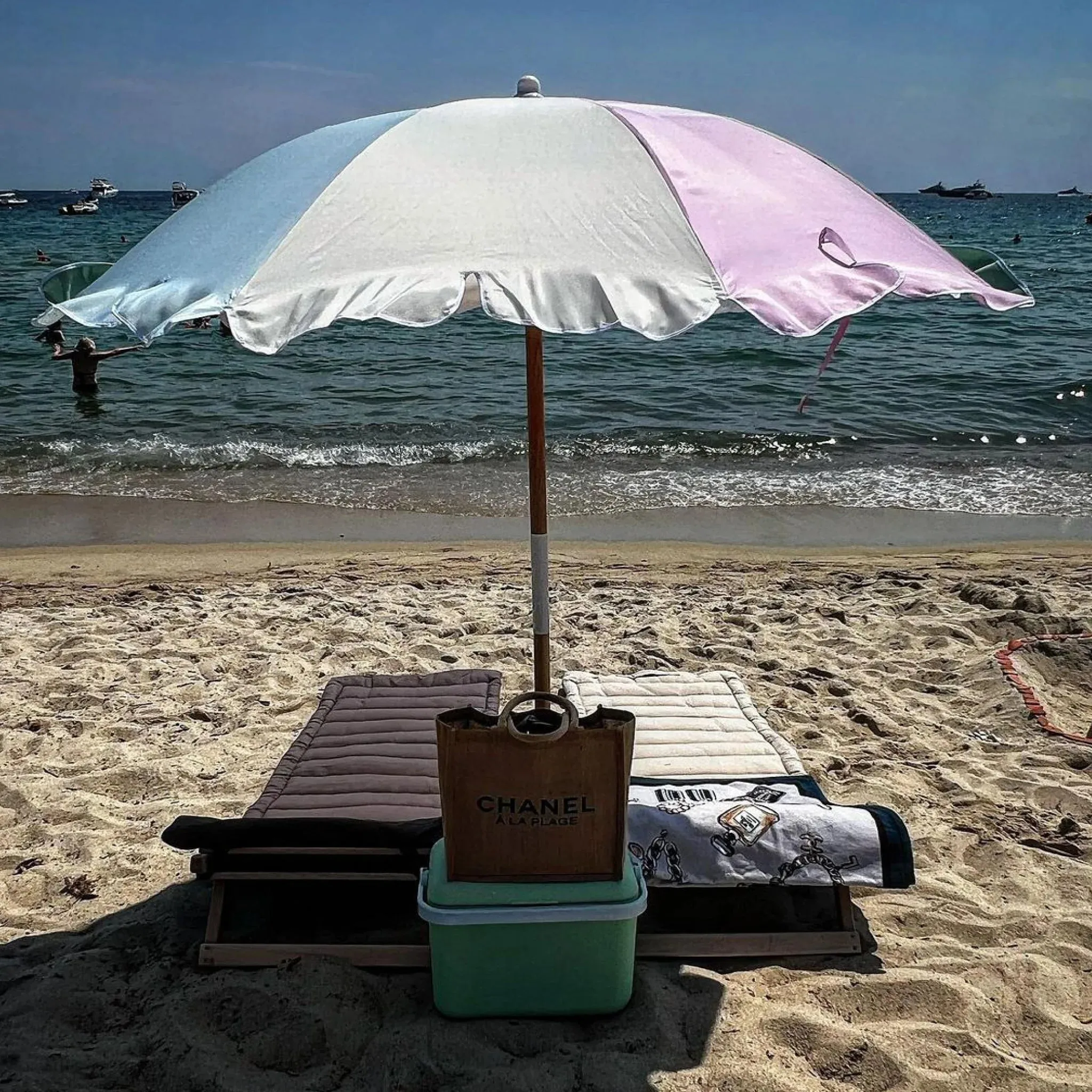 Sunny Life Beach Umbrella