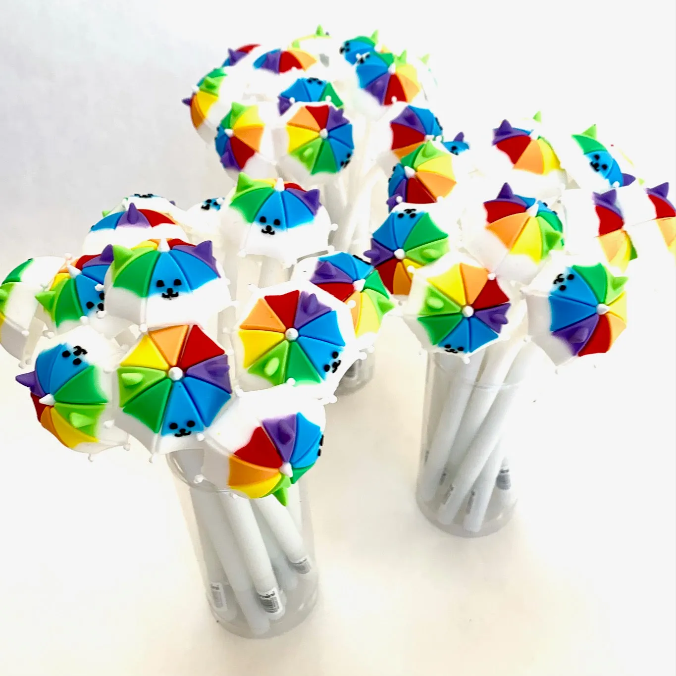 X 22404 RAINBOW UMBRELLA PUPPY WIGGLE GEL PEN-DISCONTINUED